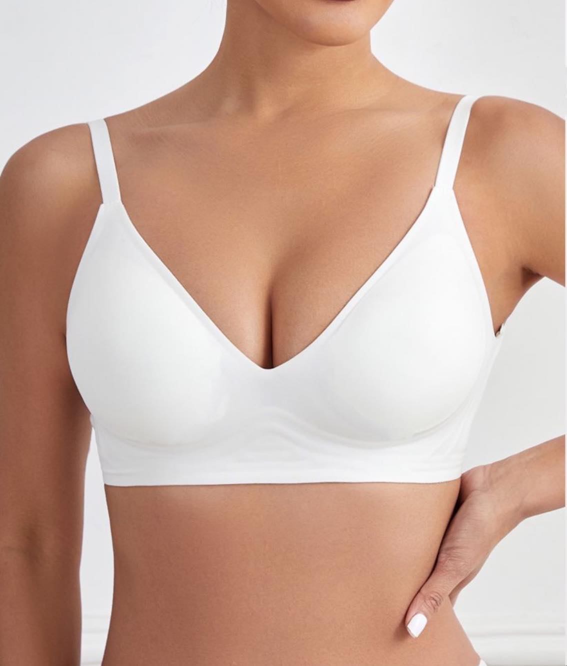 Lingerie de luxe : des soutiens-gorge haut de gamme importés d'Espagne - LORIA